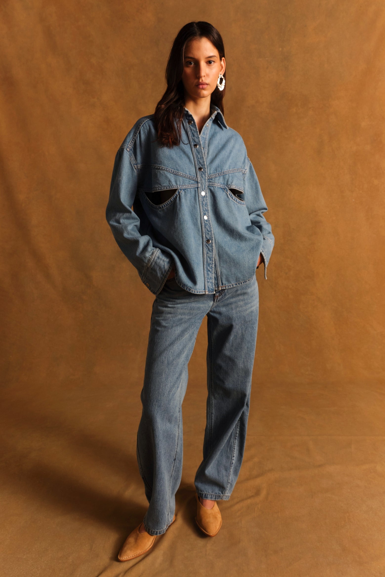 早い者勝ち！リドム　VINTAGE SLUB STRAIGHT DENIM LIDNM（リドム）の「VINTAGE SLUB STRAIGHT DENIM（デニムパンツ