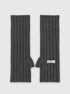 LISA Grey Mittens